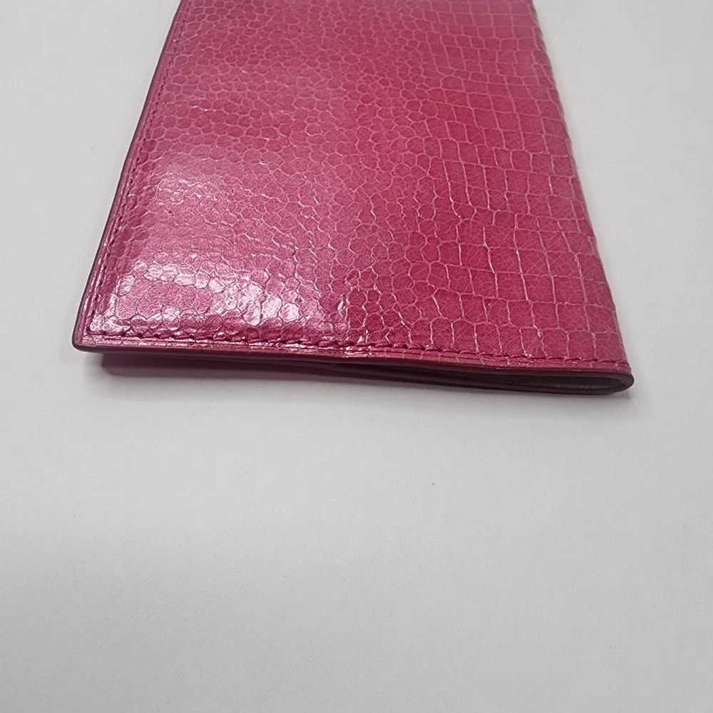 TUMI Crockadile Print Hot Pink Leather Travel Wallet Passport Cover Organizer